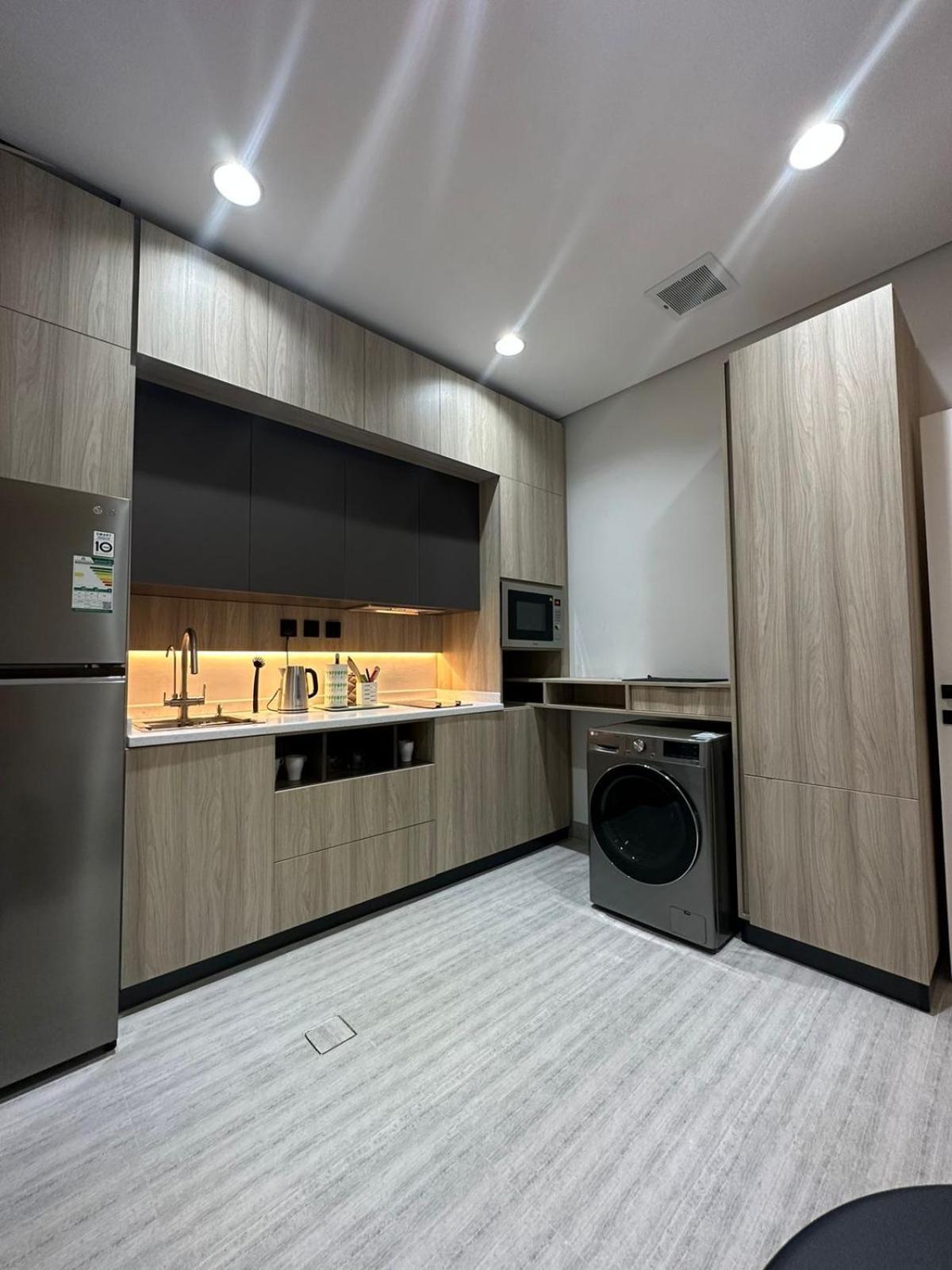 Modern Appartements With Private Entry リヤード エクステリア 写真