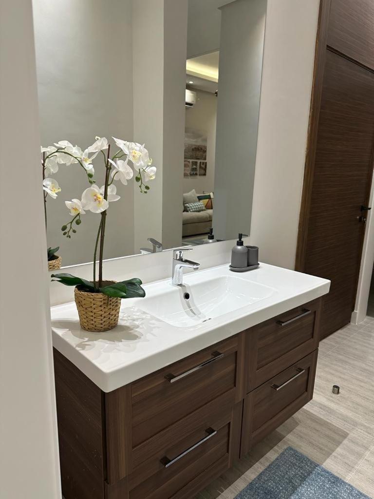 Modern Appartements With Private Entry リヤード エクステリア 写真