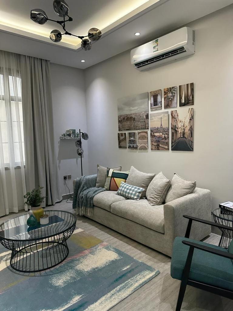 Modern Appartements With Private Entry リヤード エクステリア 写真